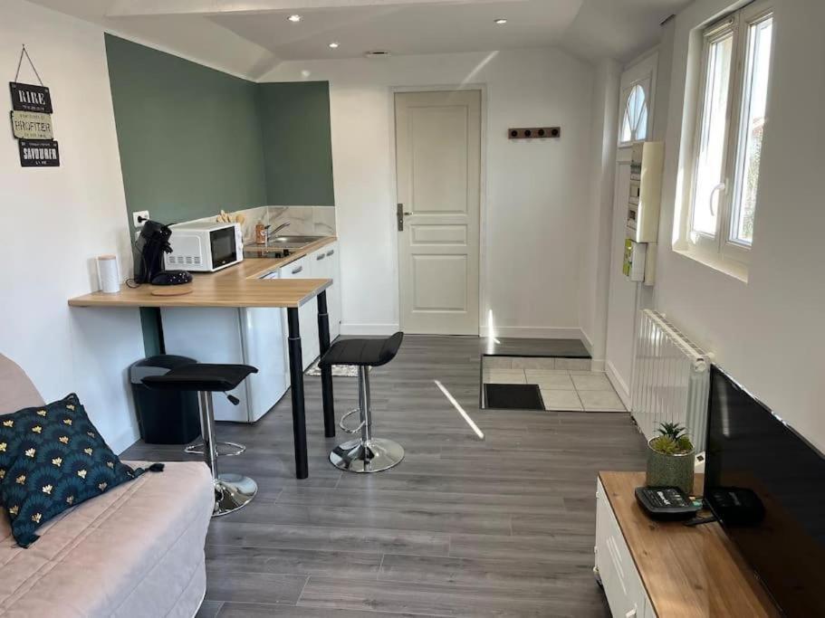 Petite Maisonnette Proche De Giverny Bonnieres-sur-Seine Εξωτερικό φωτογραφία